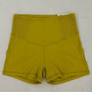 NWT aerie offline real me shortie smocked yellow, size L